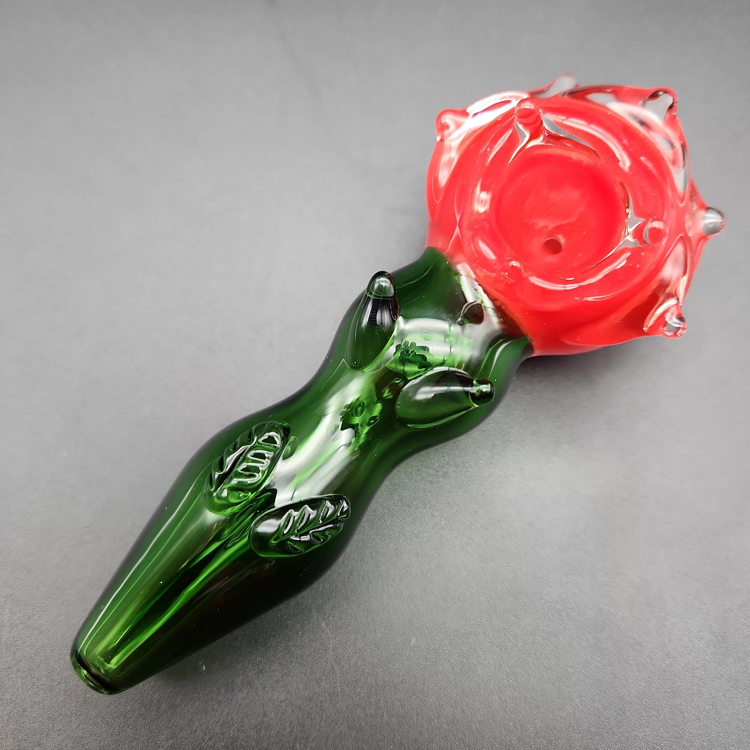 5 Rose Petal Hand Pipes