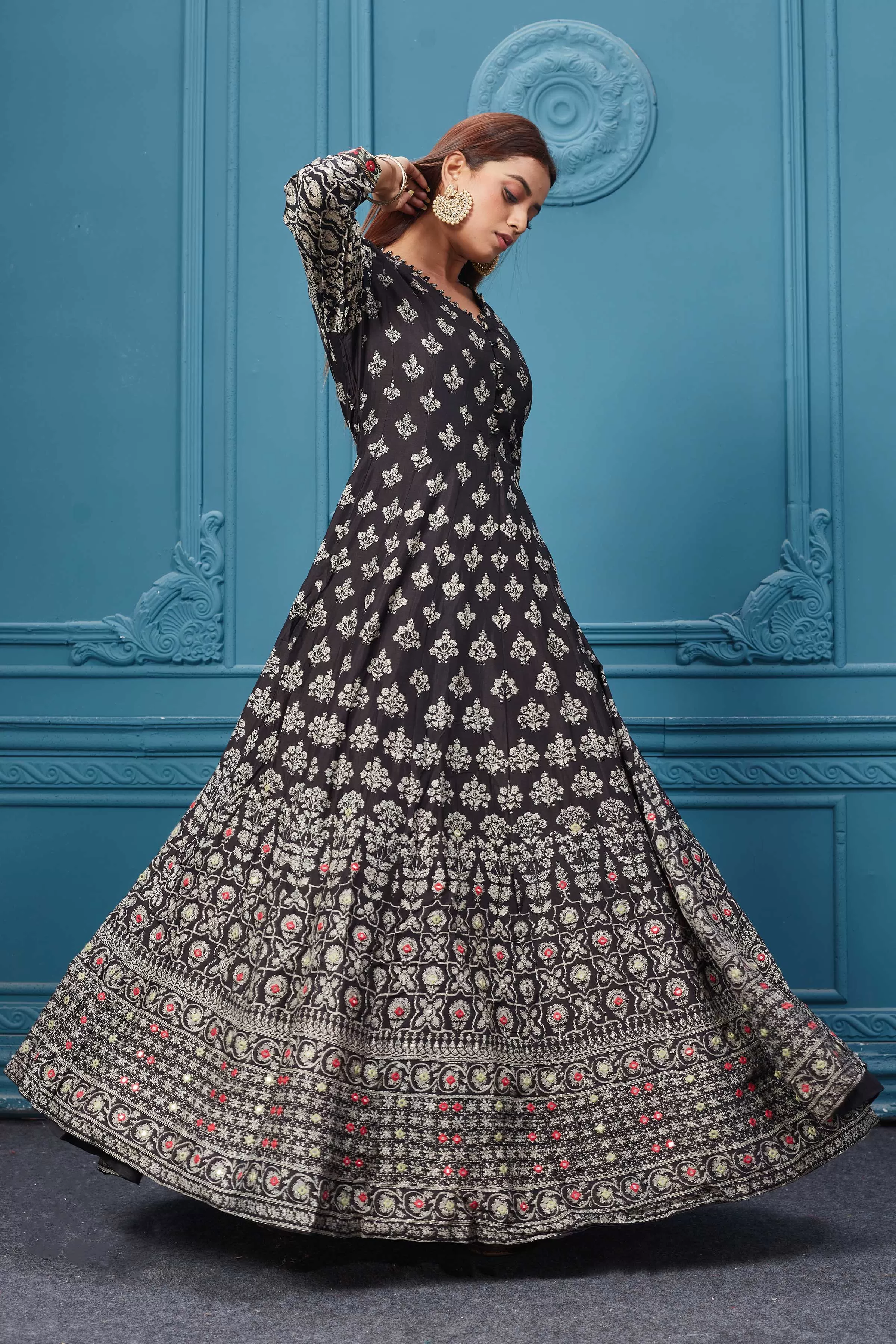 510022 Beautiful Black Anarkali Suit Set