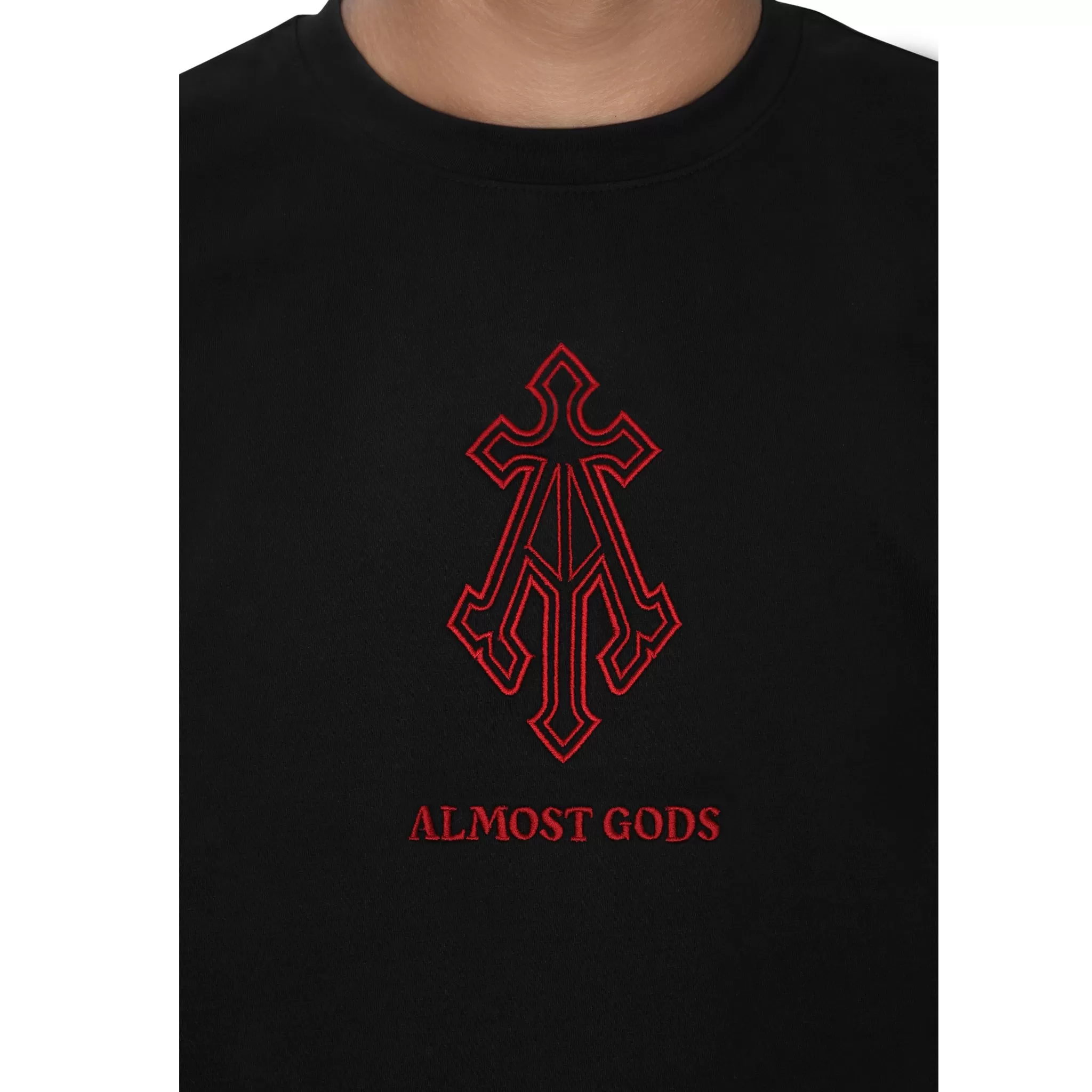 ALPHA CROSS EMBROIDERED TEE