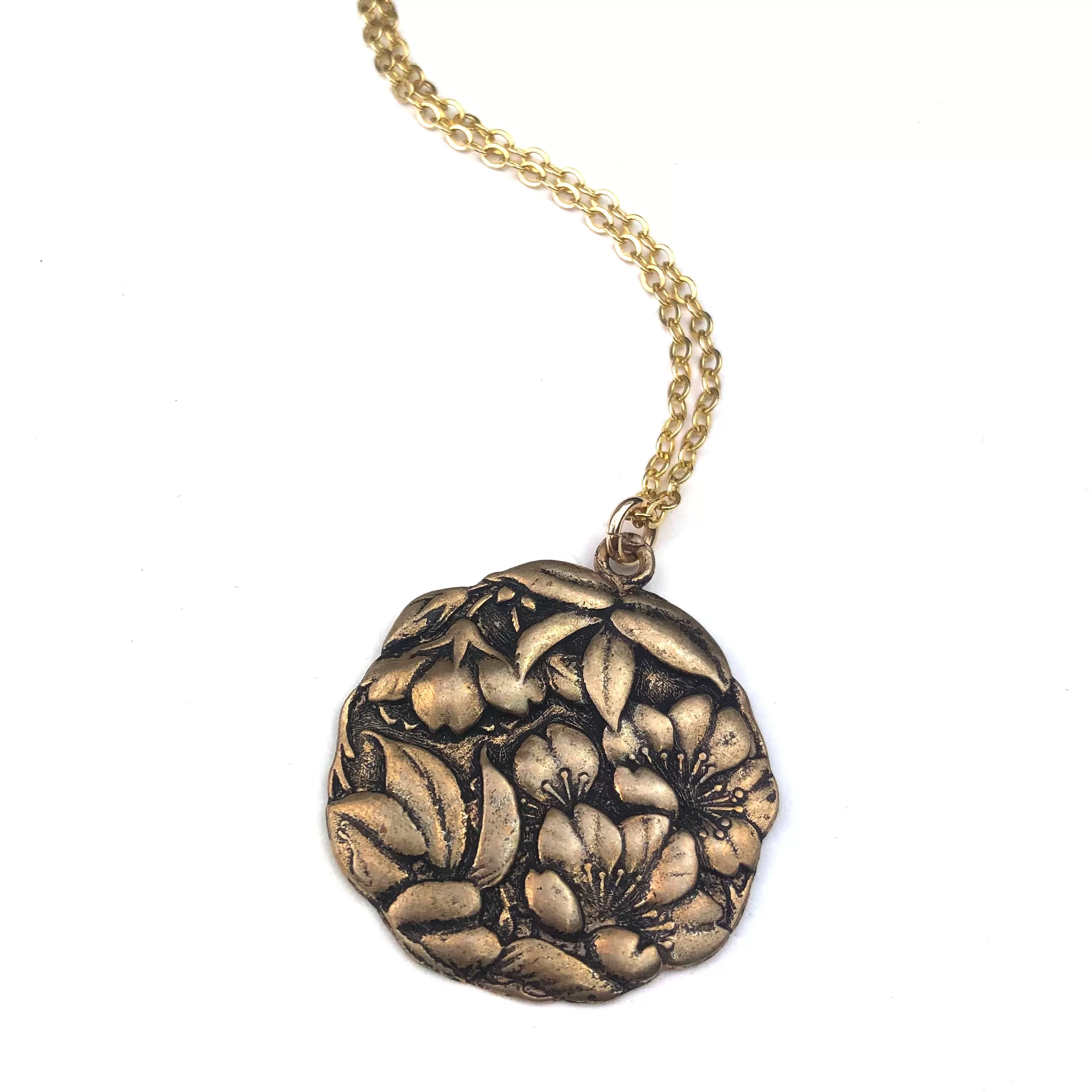 CAMELLIA Vintage Charm Necklace - Bronze