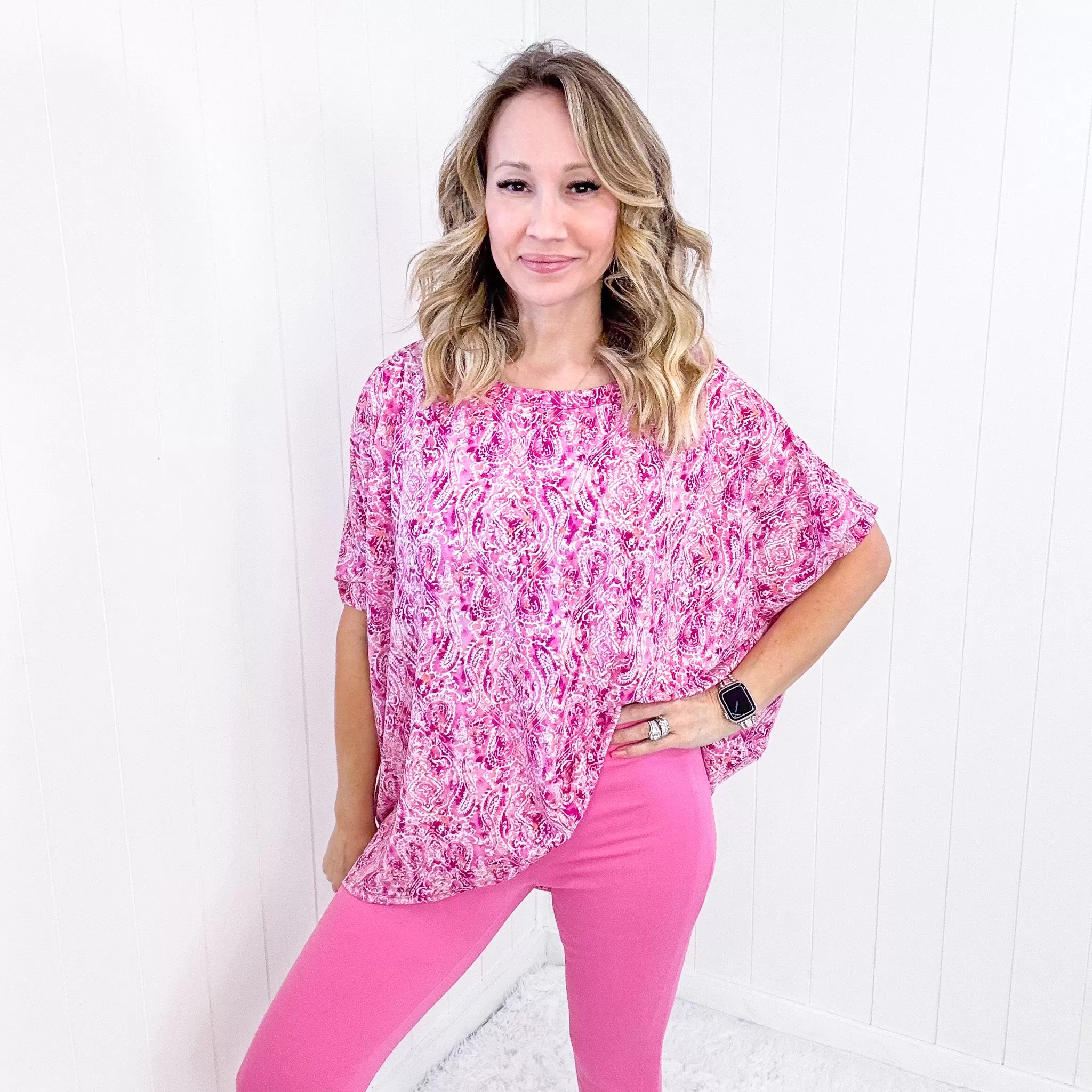 Dear Scarlett Essential Blouse in Fuchsia and White Paisley