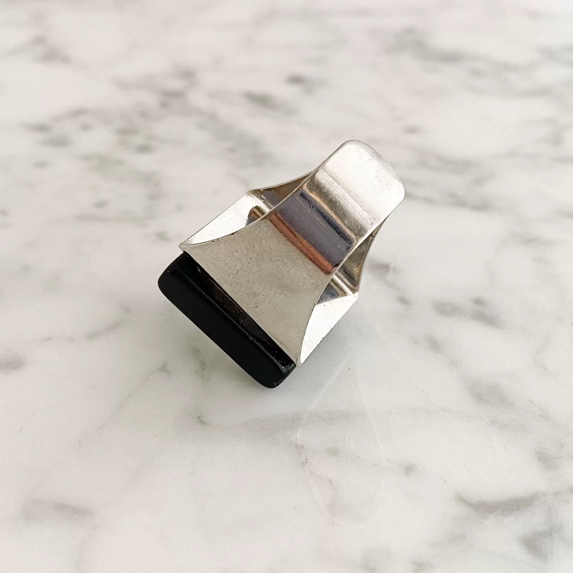 LEGEND square black cocktail ring