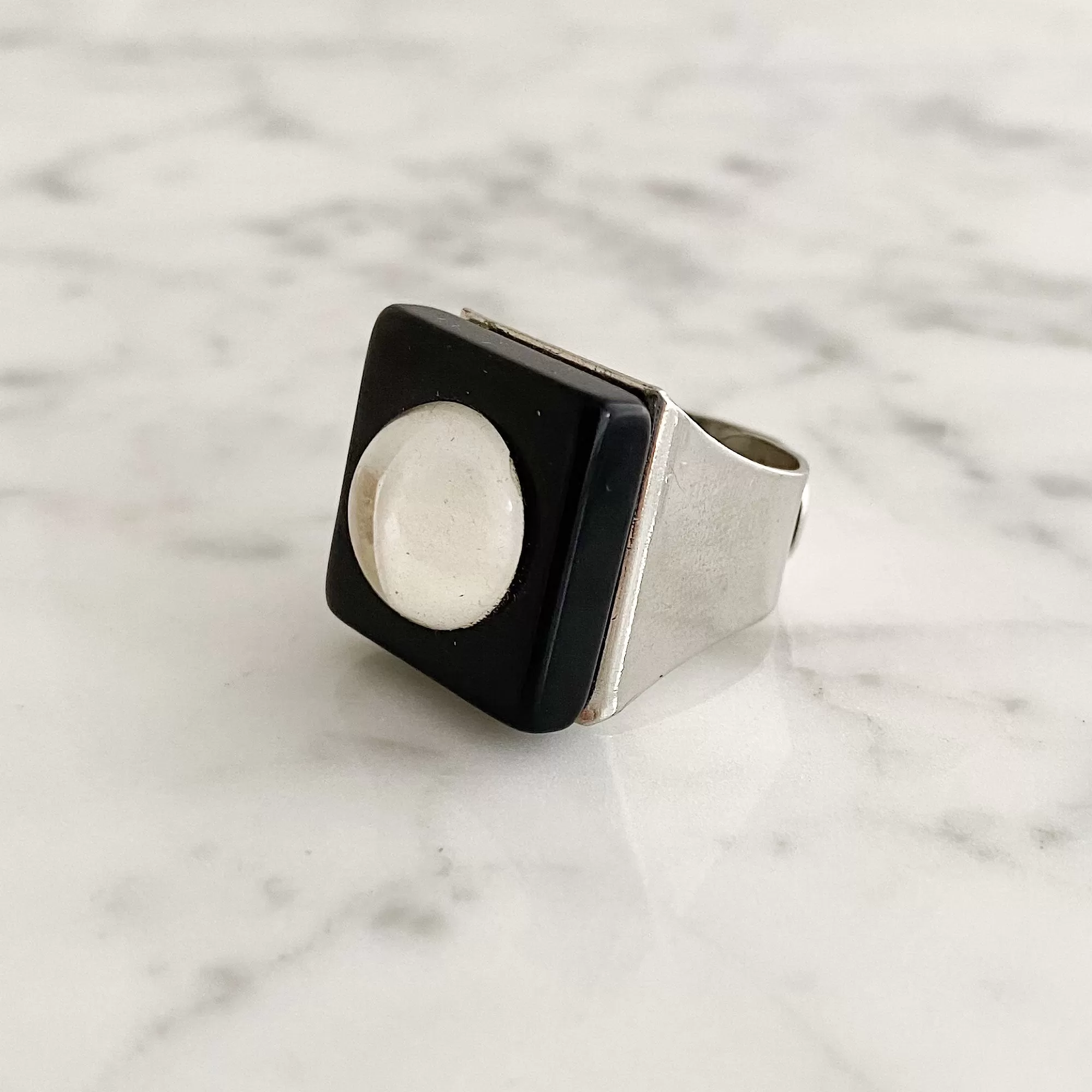 LEGEND square black cocktail ring