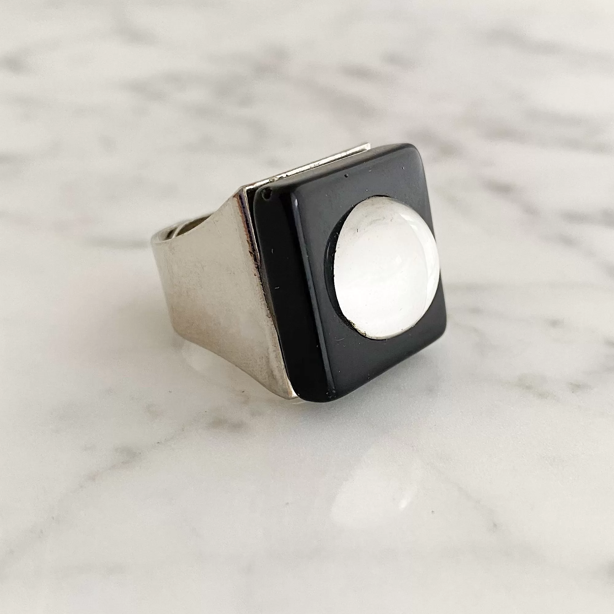 LEGEND square black cocktail ring