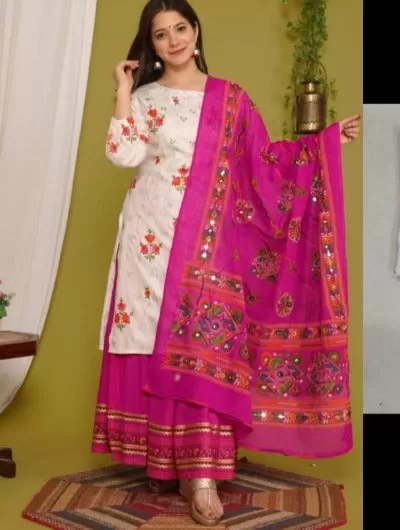 Pink Bandhani Kurti Skirt Dupatta Set