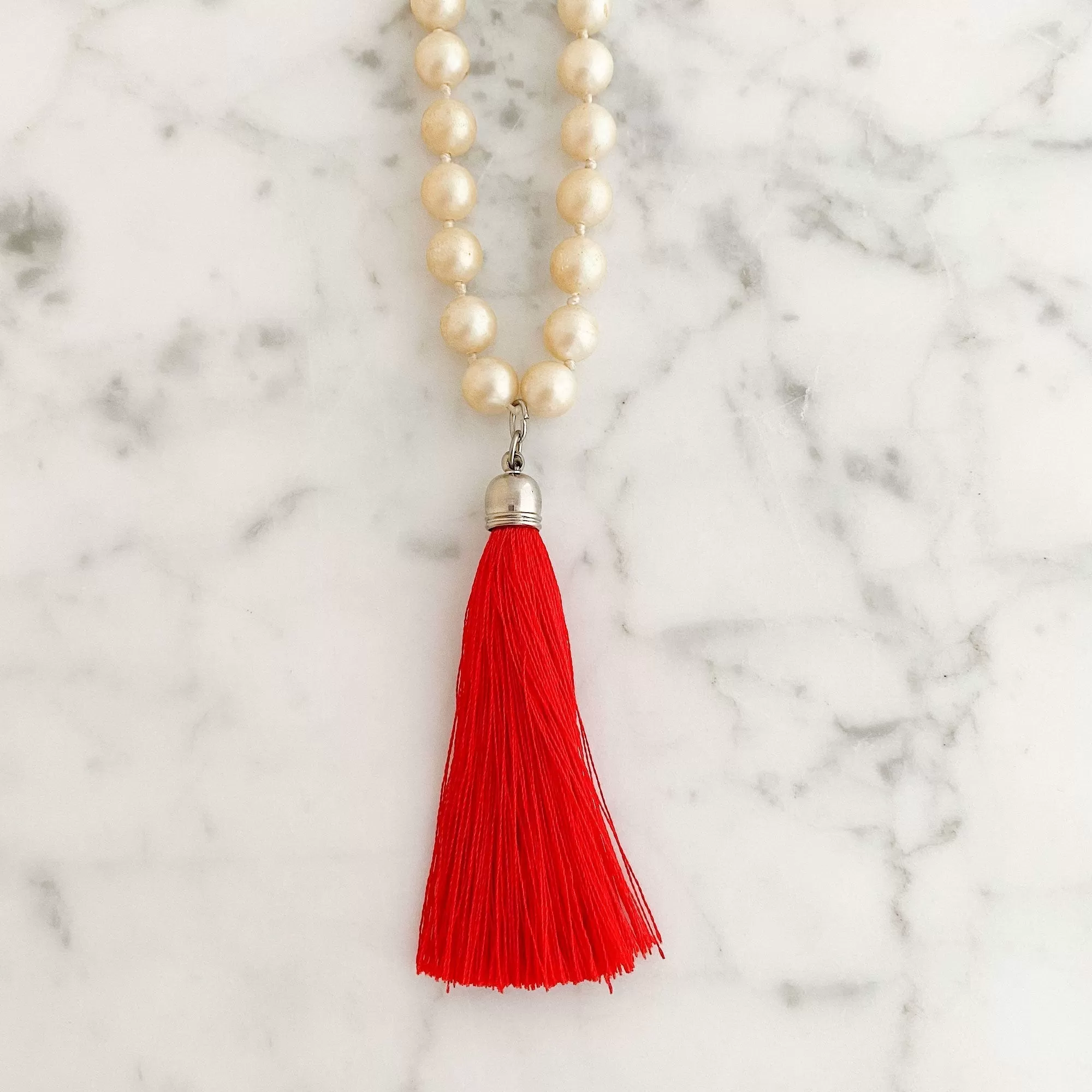 QUESTA pearl and tassel necklace