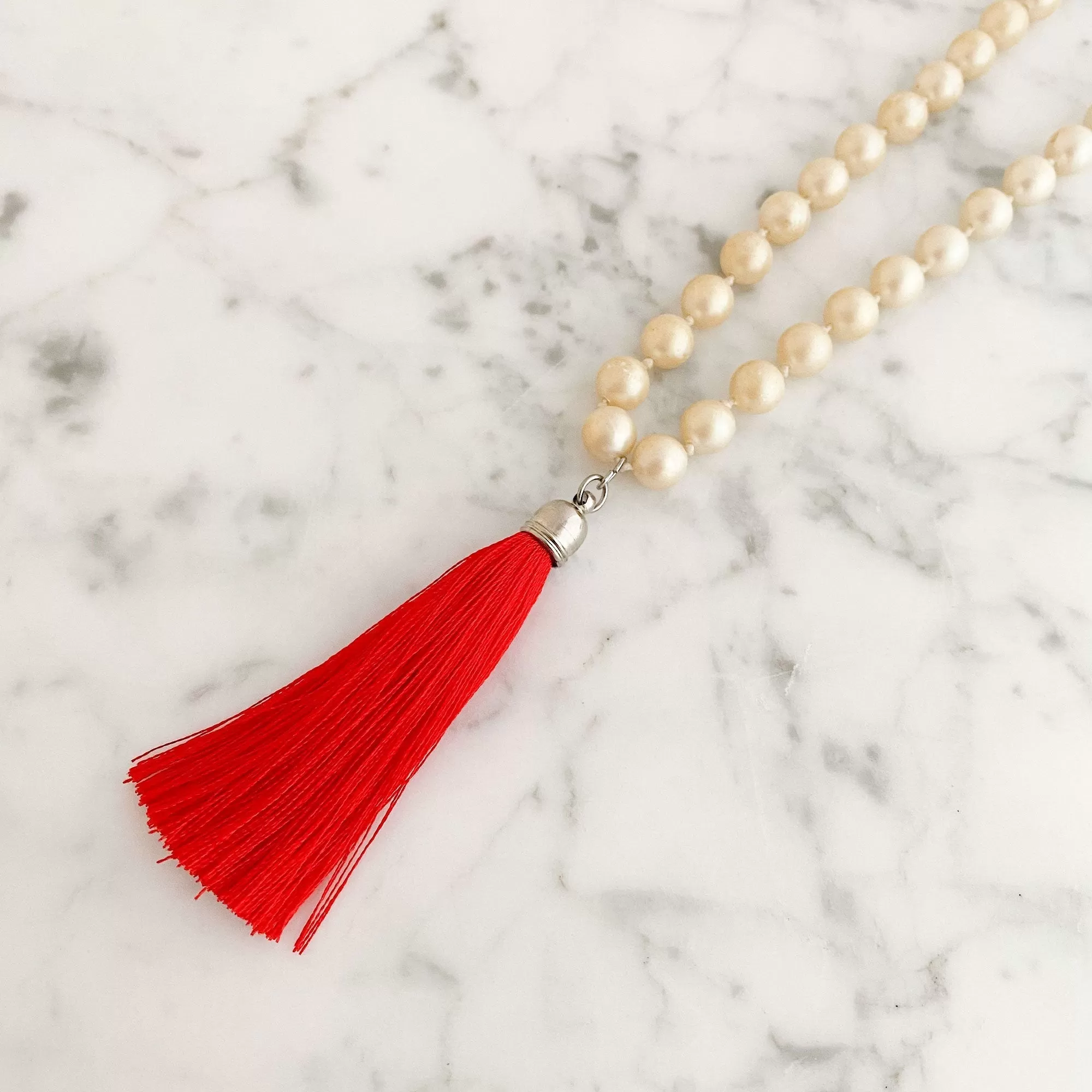 QUESTA pearl and tassel necklace