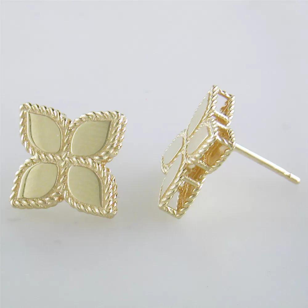 Roberto Coin Princess Flower Plain Stud Earrings 18K Yellow Gold