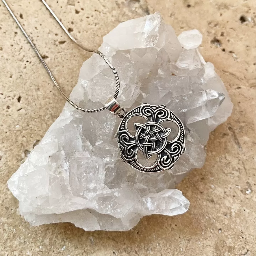 Silver Celtic Triquetra Pendant