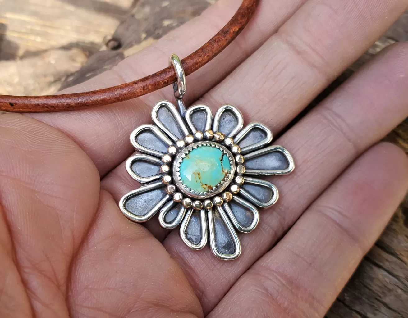 Turquoise Flower Pendant Necklace