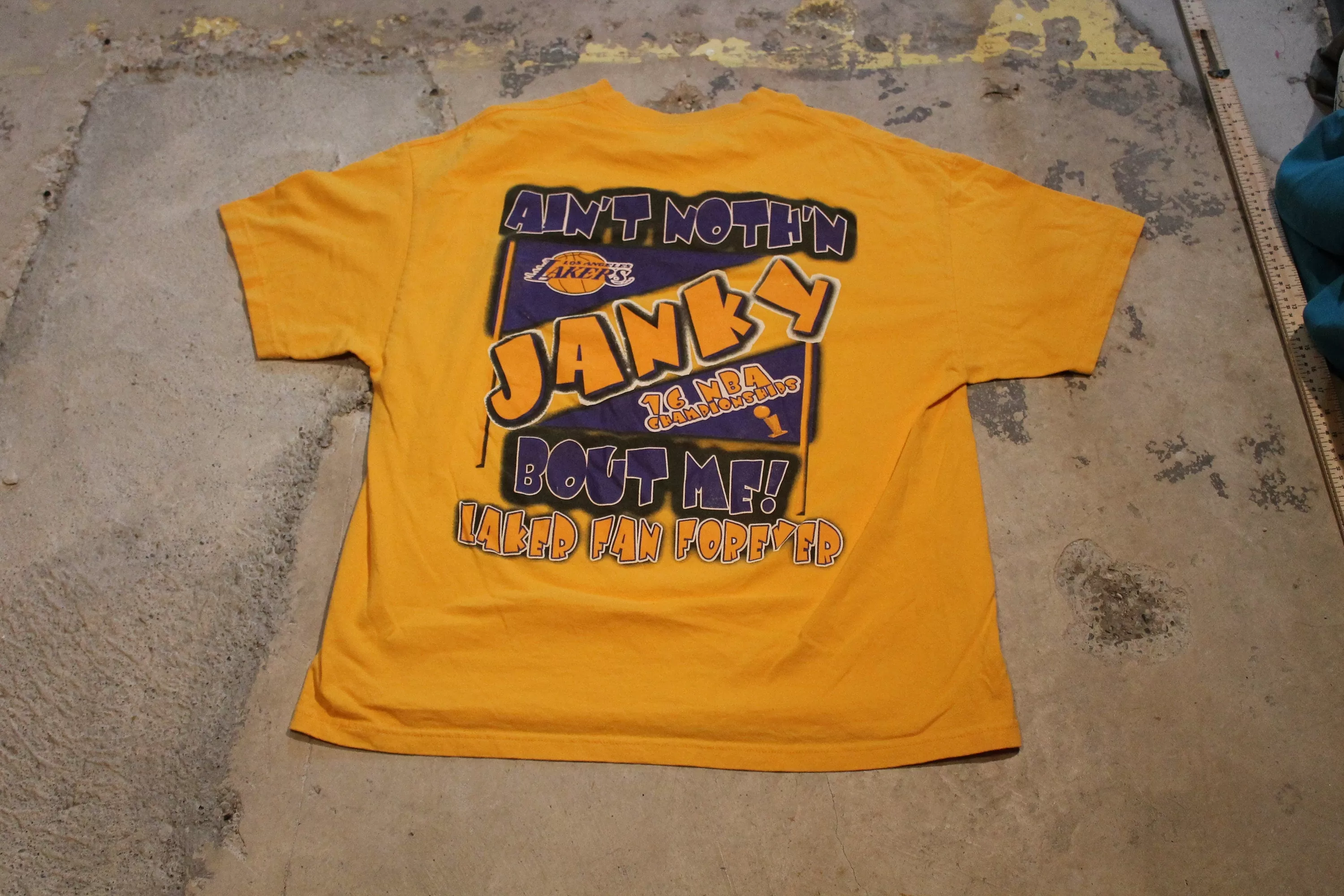 Vintage 1990s Los Angeles Lakers &quot;I Love The Lakers&quot; / Vintage Lakers / Sports Team Graphic / Championship Shirt