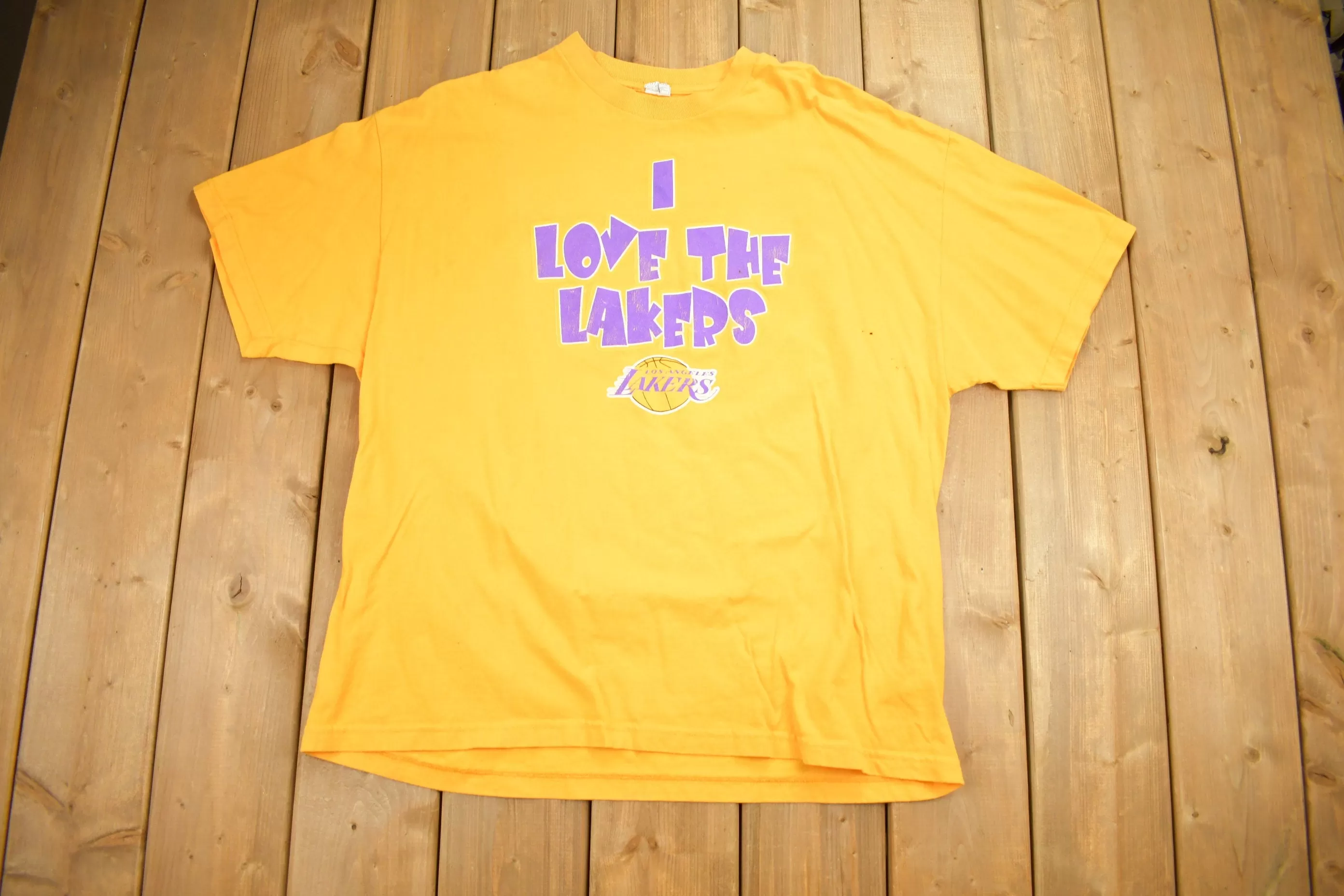 Vintage 1990s Los Angeles Lakers &quot;I Love The Lakers&quot; / Vintage Lakers / Sports Team Graphic / Championship Shirt